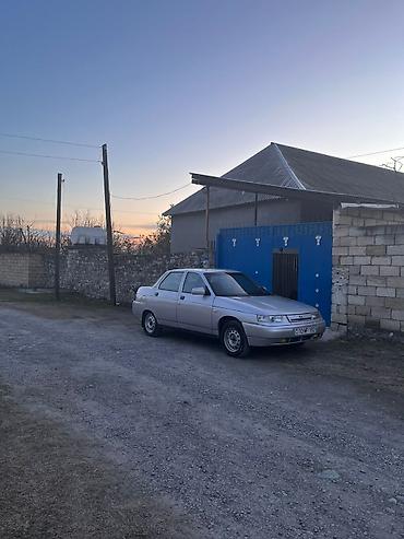 VAZ (LADA): VAZ (LADA) 2110: 1.6 l | 2004 il 447764 km Sedan — 5