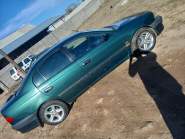 Toyota: Toyota Avensis: 2000 г., Седан — 3