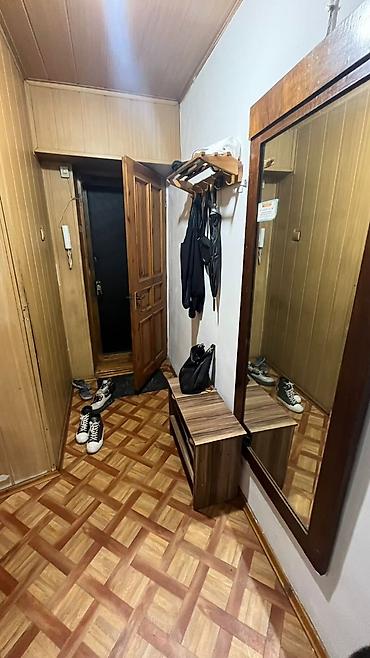 Продажа квартир: 3 комнаты, 52 м², Индивидуалка, 2 этаж at lalafo.kg — 12 Продажа квартир: 3 комнаты, 52 м², Индивидуалка, 2 этаж — 12