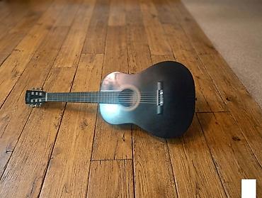 gitara qara: Klassik akustik gitara – qara mat korpuslu, 6 simli, tam ölçülü (tam — 1