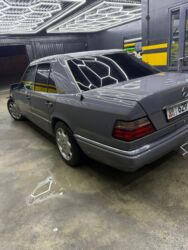 бишкек авторынок: Mercedes-Benz W124: 1995 г., 2.2 л, Механика, Газ, Бус