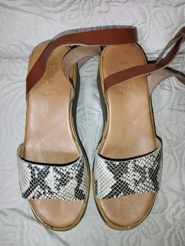 Sandale: Sandale, 39 na lalafo.rs — 11 Sandale: Sandale, 39 — 11