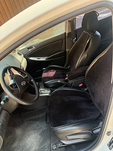 01: Hyundai Accent: 2018 г., 1.4 л, Автомат, Бензин, Седан — 9