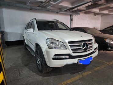 Mercedes-Benz: Mercedes-Benz GL-Class: 2010 г., 5.5 л, Автомат, Бензин, Внедорожник