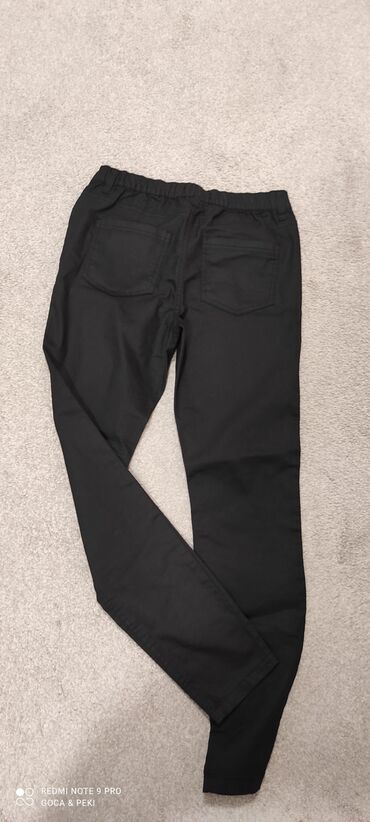 trikotazne pantalone: M (EU 38), L (EU 40), High rise, Straight