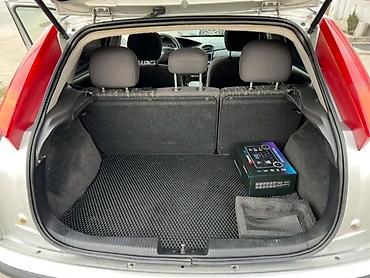 беха автомат: Ford Focus: 2003 г., 2 л, Автомат, Бензин, Хэтчбэк — 6