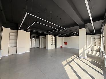сдаётся места: Hangar for rent 323 м², С отдельным сан узлом, С системой безопасности, С юридическим адресом, Долгосрочно, Собственник — 3