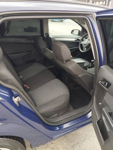 рено 19 запчасти б у: Opel Astra: 1.3 l | 2006 il 323000 km Universal