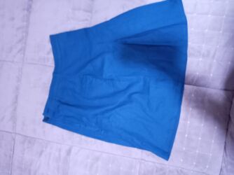 Digər qadın geyimləri: Salam. Hər biri 5 AZN. Ölçülər S və 46 üçündür. İstiyə olsa nömrə ilə — 4