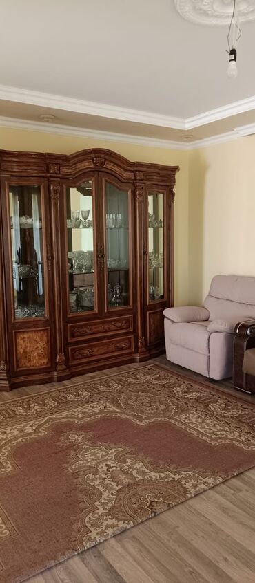 Həyət evləri və villaların satışı: 6 otaqlı, 200 kv. m, Kredit yoxdur, Yeni təmirli — 24