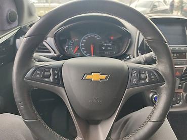 Chevrolet: Chevrolet Spark: 2019 г., 1 л, Вариатор, Бензин, Хэтчбэк — 8