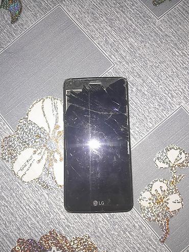 ev telefonlar: LG rəng - Qara, Qırıq — 2