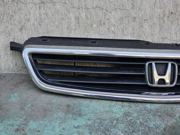 Решетки радиатора: Решетка радиатора Honda 1996 г., Б/у, Оригинал — 3