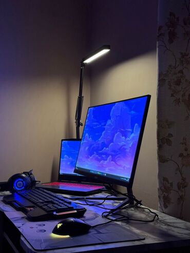ноутбук на райзен 9: Ноутбук, MSI, 16 ГБ ОЗУ, Intel Core i7, 15.6 ", Б/у, Для работы, учебы, память SSD