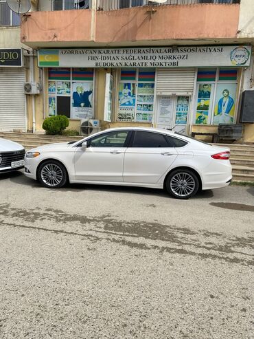 avtomat sürət qutusu: Ford Fusion: 1.5 l | 2016 il 187000 km Sedan