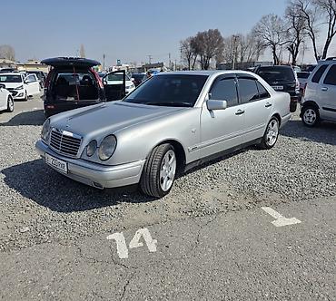 колектор на ауди: Mercedes-Benz E-Class: 1998 г., 2.4 л, Механика, Бензин, Седан — 7