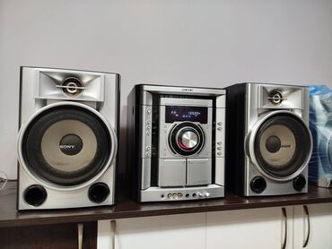 колонки сони: Продаю SONY музыкальный центр есть AUX. есть и другие муз центры