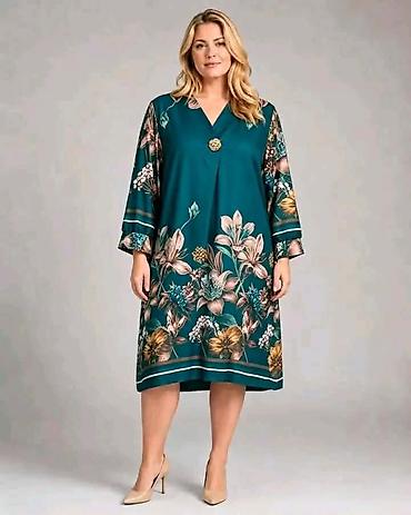 binarni sat: Elegantna midi haljina sa cvetnim printom - Kroj: ravna, komotna — 1