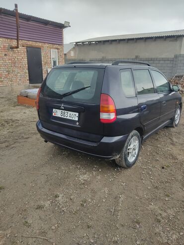 Mitsubishi: Mitsubishi Space Star: 1999 г., 1.8 л, Механика, Бензин