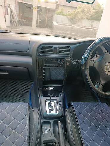 b v d: Subaru Legacy: 2001 г., 3 л, Автомат, Седан — 2