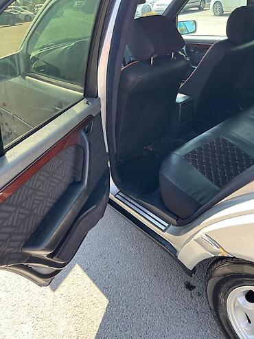 mersedes peci: Mercedes-Benz C 200: 2 l | 1995 il Sedan — 9