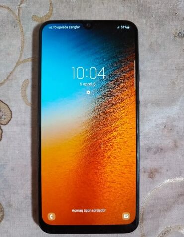 Kompüter, noutbuk və planşetlər: Samsung A50 Madel Telefon Satılır problemsiz zəmanət ile 4/64 gb