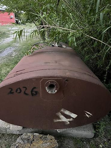 svarka aparati satilir: Zil su çəni olub 3.35 sm uzunu 165 sm eni 90 sm hündürlüyu hal hazırda — 3