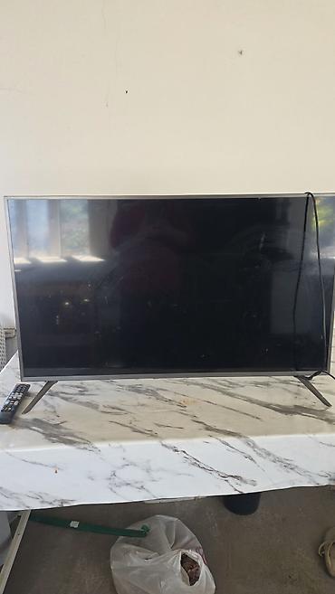 starshine 6: LED-телевизор с плоской матрицей, диагональ ориентировочно 40–43" — 1