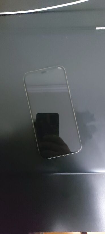 Apple iPhone: IPhone 12 Pro, 256 GB, Qara, Face ID