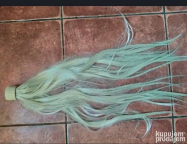 Perike i klipse: Prodajem prirodnu kosusniženu . na stanju ;perika prirodna — 12