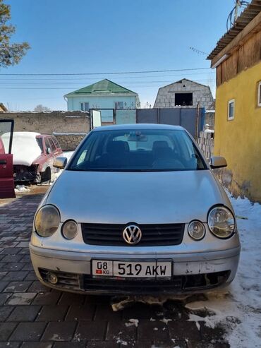 машина токтогулда: Volkswagen Polo: 2002 г., 1.2 л, Механика, Бензин, Хетчбек