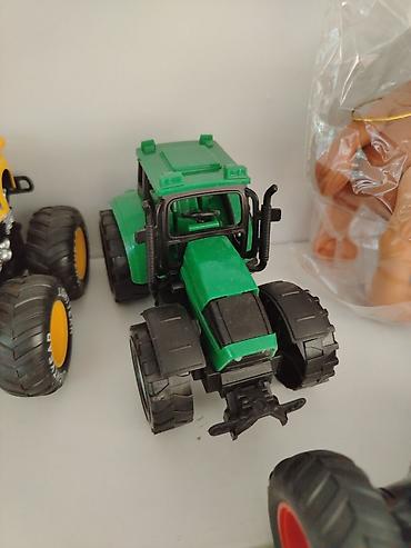 jon deere: Игрушечный трактор - Тип: модель трактора для детей - Материал — 1