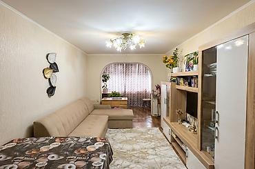 Продажа квартир: 3 комнаты, 64 м², 104 серия, 4 этаж, Свежий ремонт — 1
