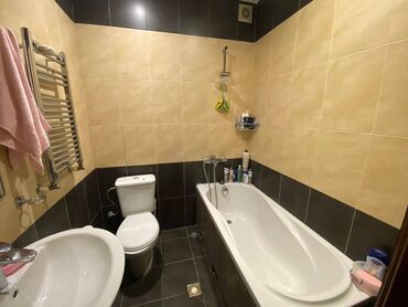 Yeni tikili: 3 otaqlı, Yeni tikili, m. Memar Əcəmi, 115 kv. m — 3