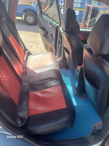 машына хонда фит: Honda Jazz: 2005 г., 1.4 л, Механика, Бензин, Хэтчбэк