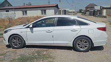 хундай грандевур: Hyundai Sonata: 2019 г., 2 л, Типтроник, Газ, Седан — 5