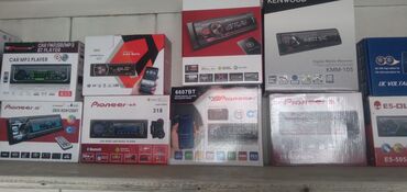 Другие аксессуары: Продаю товар для авто.В продаже имеются автомагнитолы( Радио- — 18