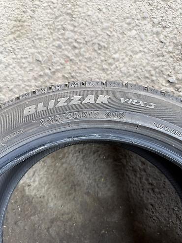 blizzak: Комплект зимних шин Bridgestone Blizzak VRX-3 - Размер: 225/45 R17 - — 4