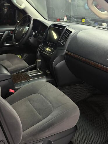 Toyota: Toyota Land Cruiser: 2015 г., 4 л, Автомат, Бензин, Внедорожник — 13
