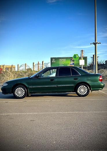 Hyundai: Hyundai Sonata: 2 l | 1997 il Sedan — 5