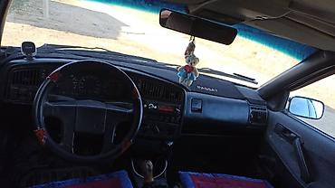 крафтер пассажирский: Volkswagen Passat: 1992 г., Универсал — 3