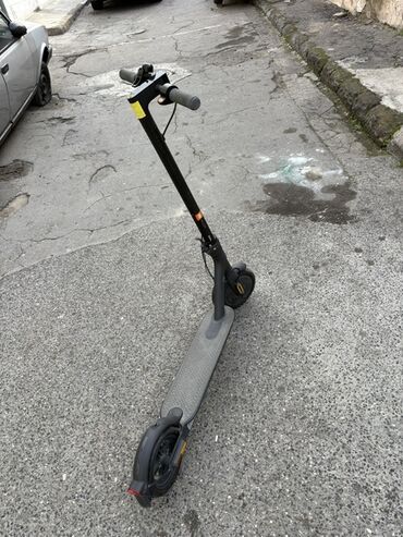 Elektrikli samokatlar: Elektrik skuter – qatlana bilən, şəhərdaxili gediş üçün rahat model — 3