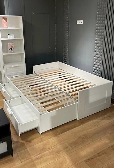 ikea: Кровать IKEA с выдвижными ящиками для хранения - Размер под матрас — 3