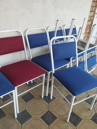 Стулья для кухни: Железные стулья срочно! Продаются железные стулья, осталось — 17