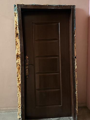 radiator islenmis: Blok üçün İşlənmiş Giriş qapısı Naliçnik ilə, Ünvandan götürmə — 2
