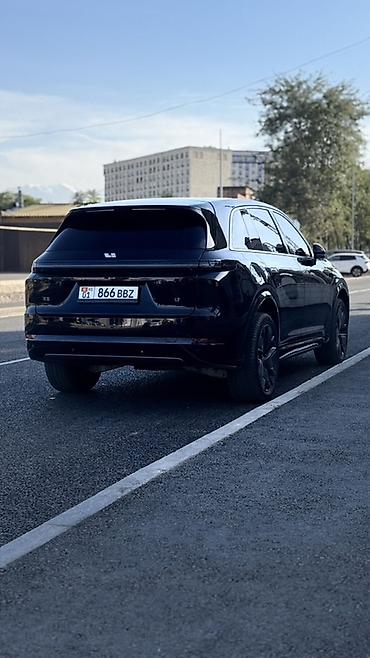 капитор: Lixiang L7: 2025 г., 1.5 л, Автомат, Гибрид, Кроссовер — 7