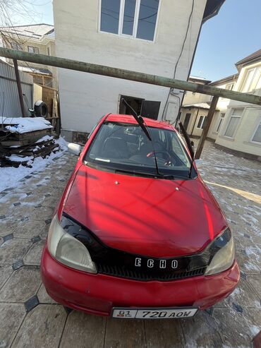 Toyota: Toyota Platz: 2003 г., 1.5 л, Автомат, Бензин, Седан