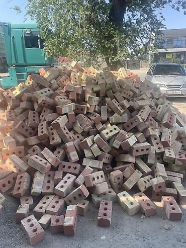 Строительный кирпич: Кирпич силикатный пустотелый (трёхщелевой), смешанной расцветки - — 7