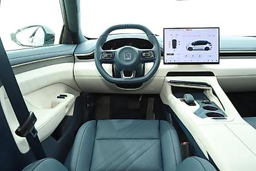 Zeekr: Zeekr 001: | 2022 г — 12