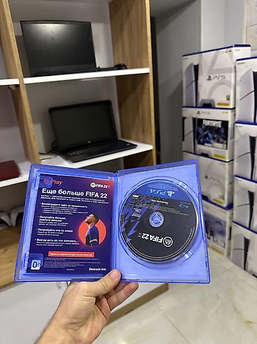 Техника и электроника: PS4 üçün FIFA 22 – disk versiyası - Platforma: PlayStation 4 (PS4) - — 2